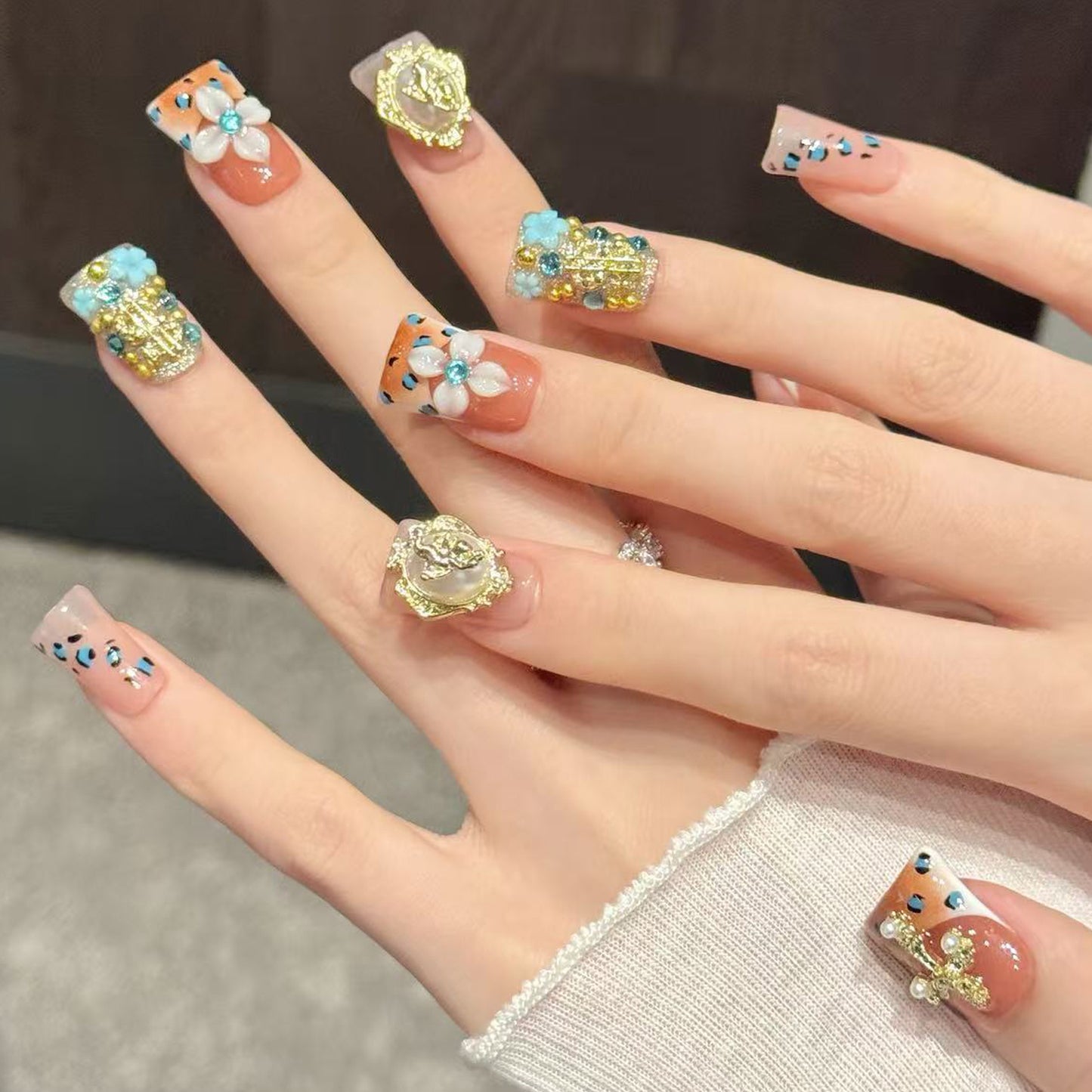 TheMore Crazy 100% Handcrafted Premium Press-On Nails [N007]