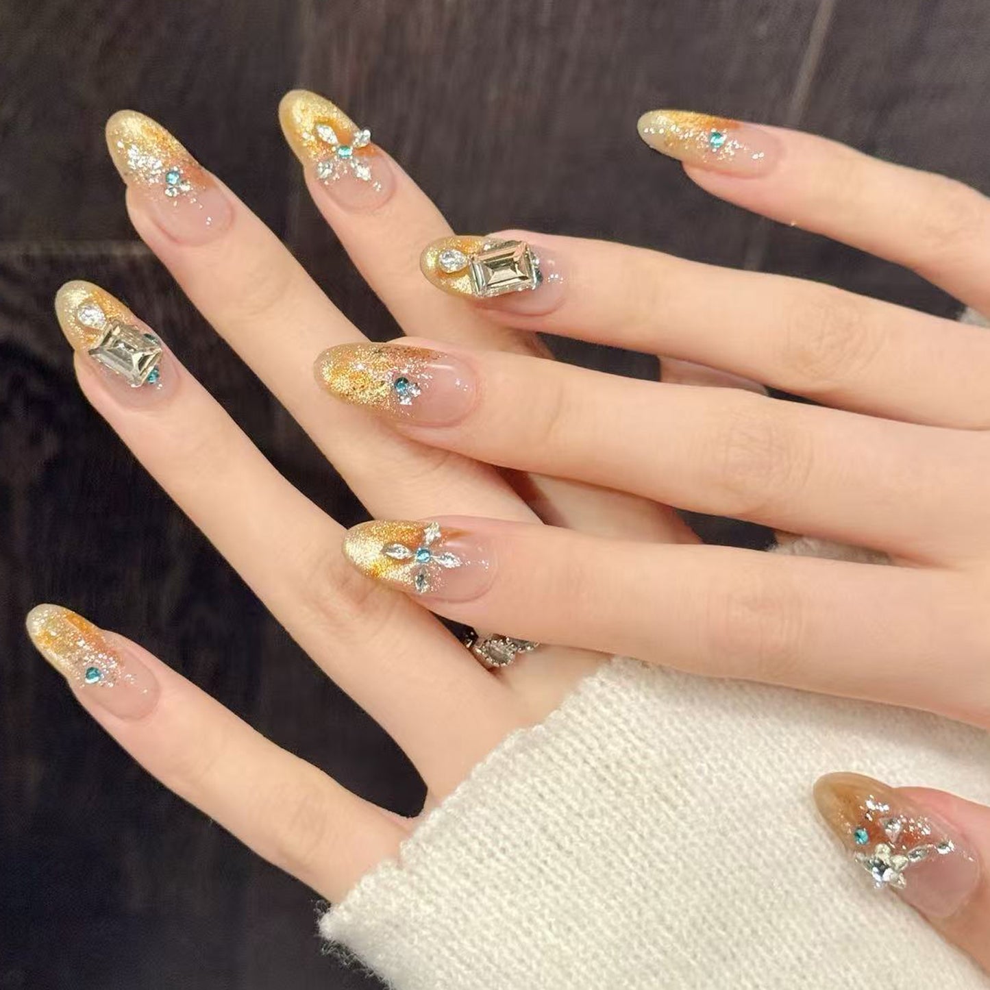 TheMore Crazy 100% Handcrafted Premium Press-On Nails [N009]