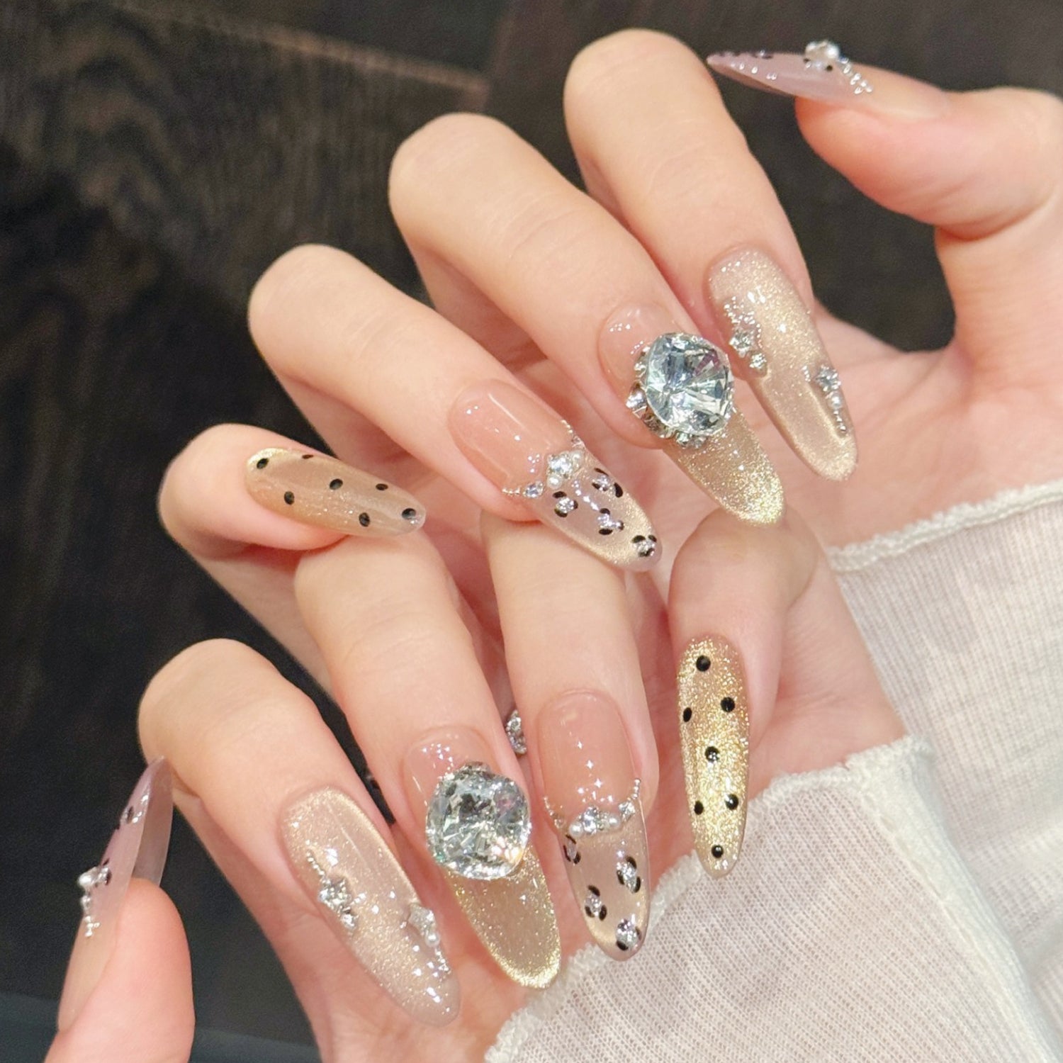 TheMore Crazy 100% Handcrafted Premium Press-On Nails [N014