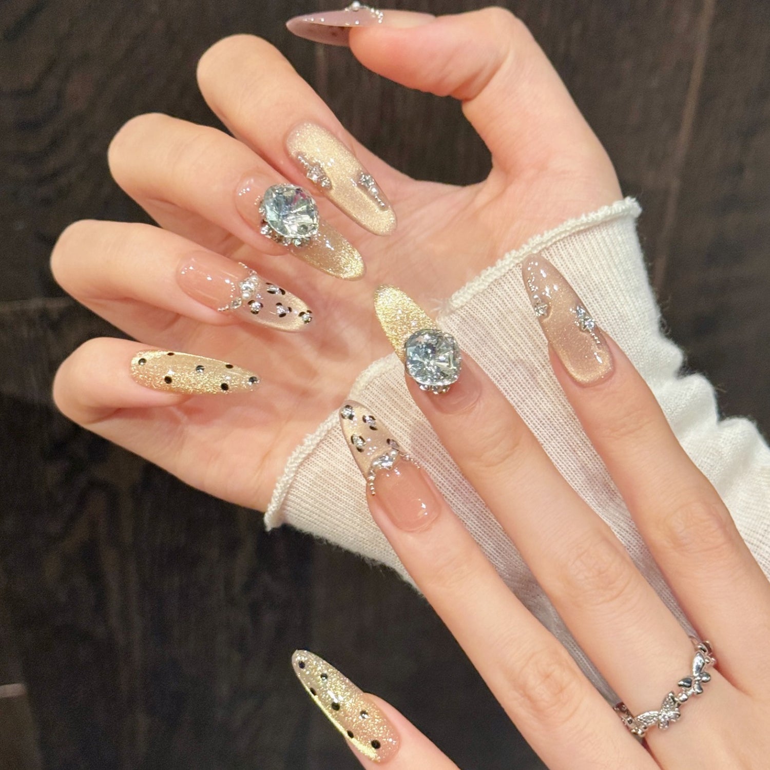 TheMore Crazy 100% Handcrafted Premium Press-On Nails [N014
