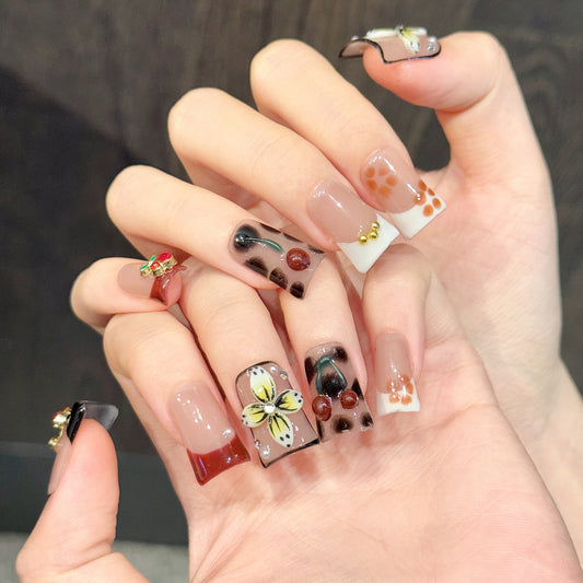 TheMore Crazy 100% Handcrafted Premium Press-On Nails [N083]